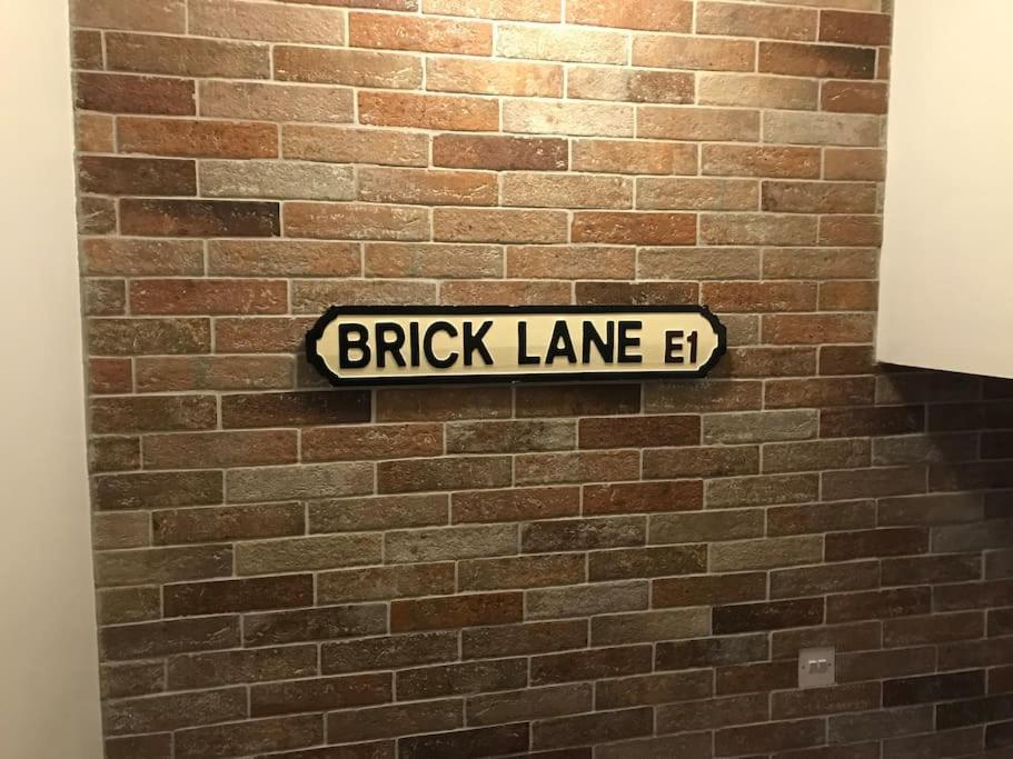 Lovely Budget Double Ensuite In Bricklane London Exteriör bild